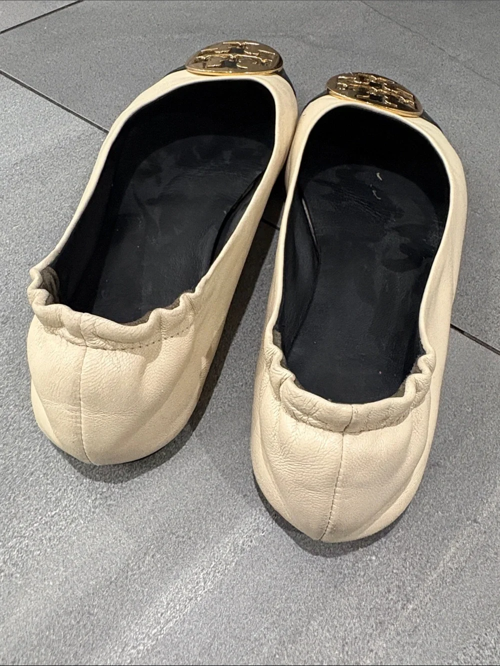 Tory Burch Two-Tone Cream and Black Leather Logo Ballet Flats